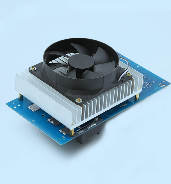 220v2.5Kw電磁加熱控制板2.jpg 220v2.5Kw電磁加熱控制板2.jpg